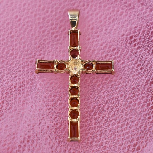 Garnet and diamond cross pendant solid 10K gold - Picture 11 of 12
